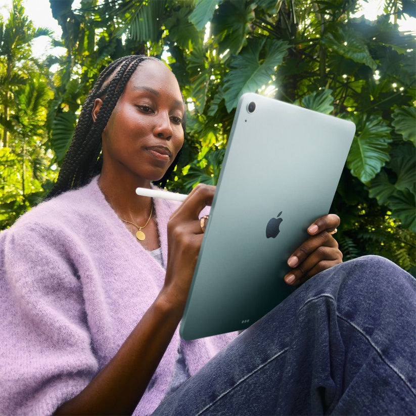 iPad_Air_13_Air_M4_Wifi_Blue_PDP_Image_Position_8__LAES