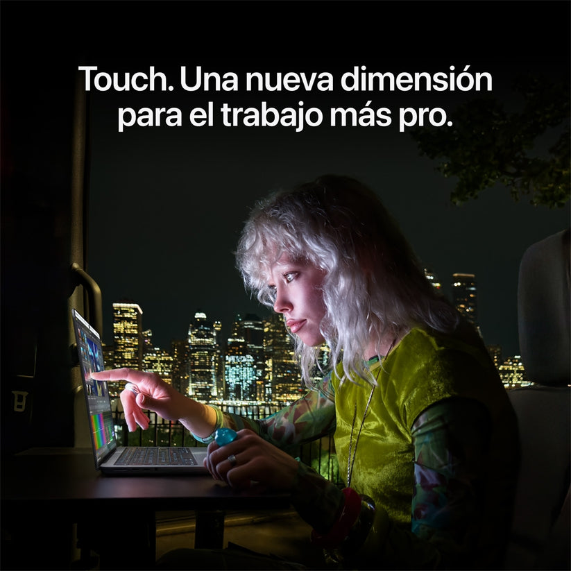 MacBook_Pro_PROLED_XDR_Display_16-in_M5_Pro_Space_Black_PDP_Image_Position_4__LAES