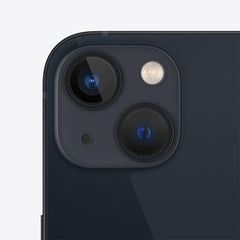 iPhone 13 Midnight detalle de diseño lateral y trasero